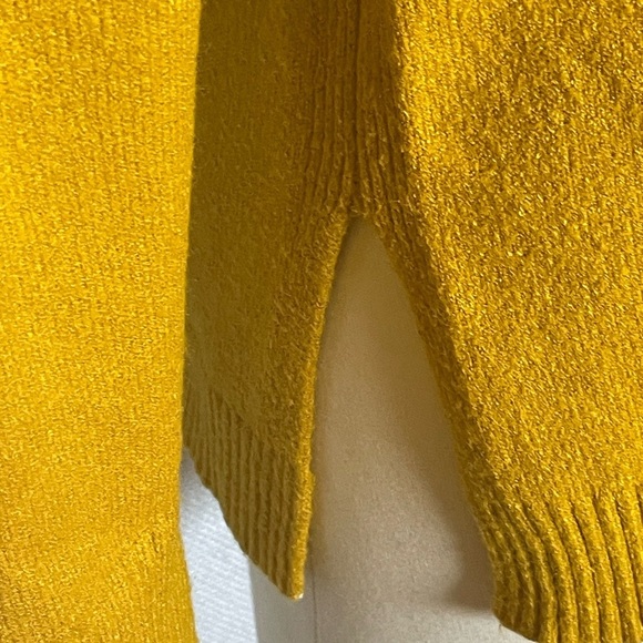 Anthropologie sweater - Picture 8 of 8